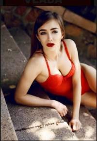 Farkını Konuşturan, Meram Bağları Escort Kadın