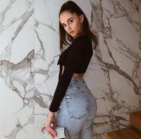 Selçuklu Merkez Escort - Kalp Yakan Fizikleriyle Unutulmaz Hizmetler