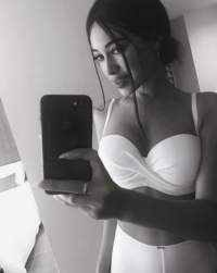 Selçuklu Merkez'de Eşsiz Güzellik ve Hizmet: 70 kg, 151 cm Boyunda, Büyüleyici Escort