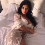 Meram Bağları Escort - Özgün ve Elit Güzelliğiyle Sizi Büyülemeye Hazır