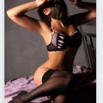 Meram Bağları'nın Cazibesi: Escort Güzeli Selen